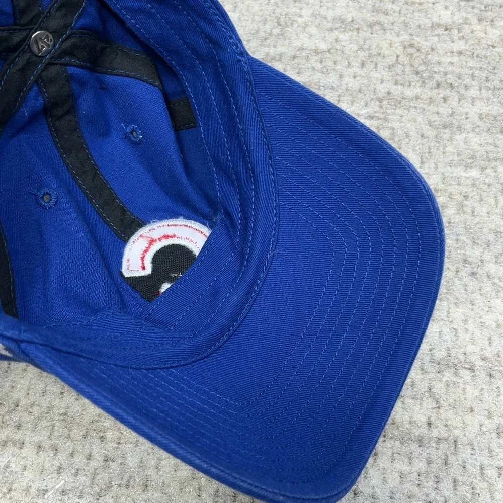 ’47 includes hat